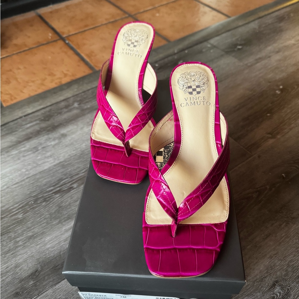 Vince Camuto Fuchsia Croc-Embossed Sandals